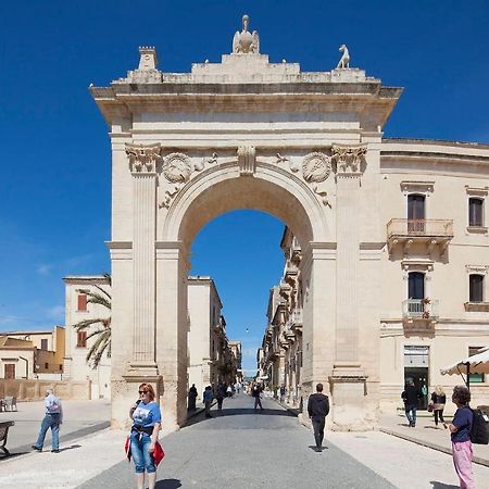 44 Steps - Enjoy Noto Apartment Exterior foto
